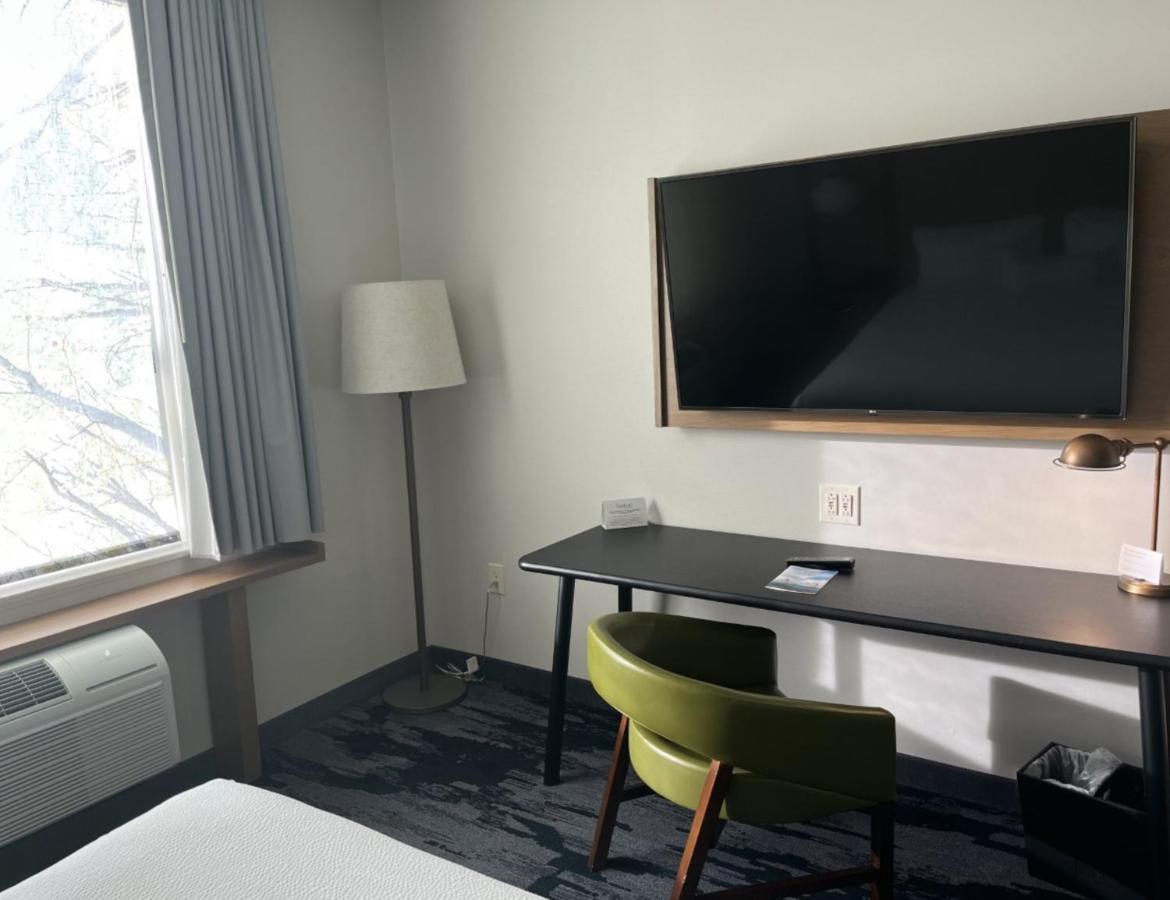 Fairfield Inn & Suites By Marriott Queensbury Glens Falls/Lake George Exteriör bild