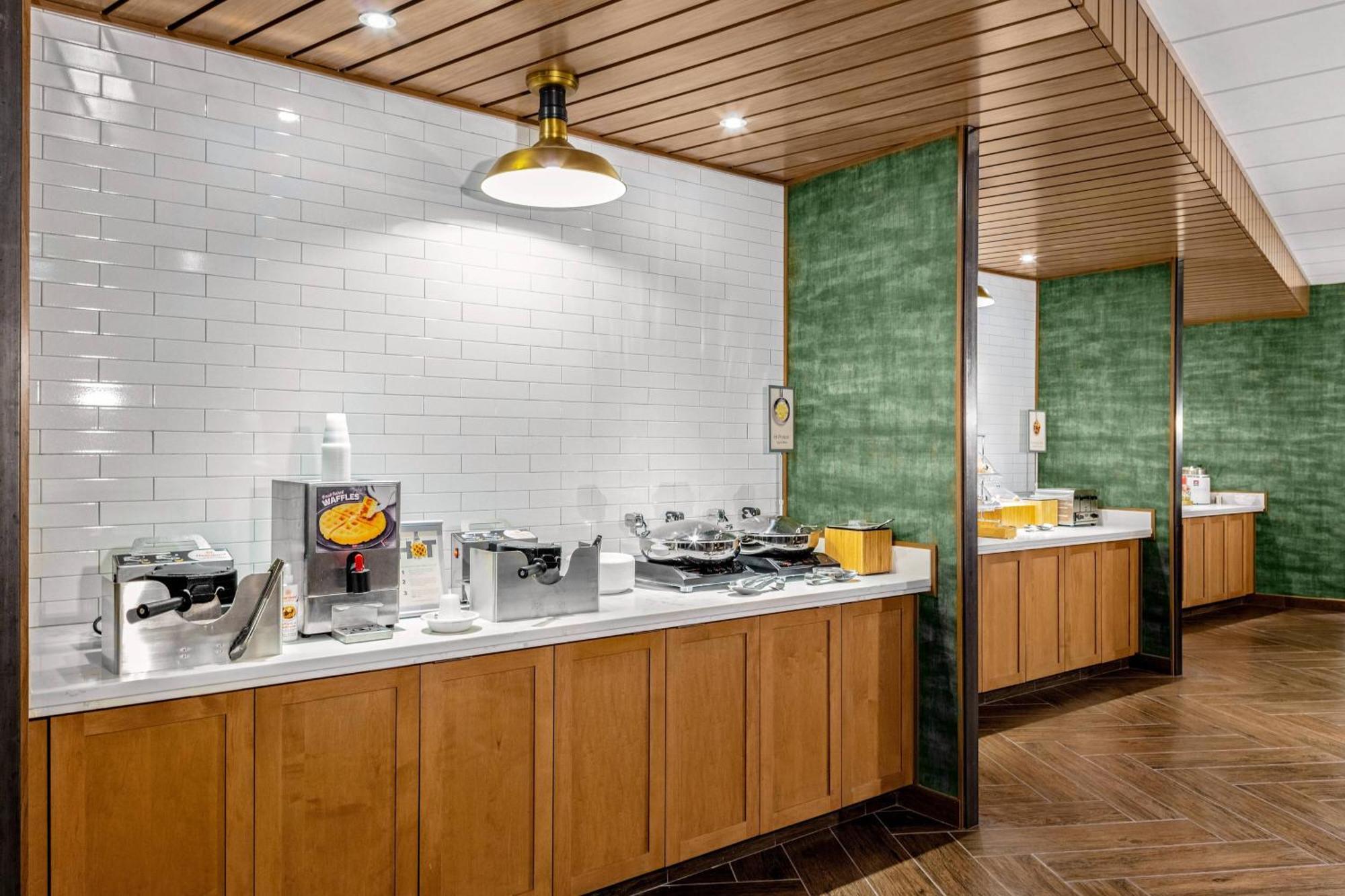 Fairfield Inn & Suites By Marriott Queensbury Glens Falls/Lake George Exteriör bild