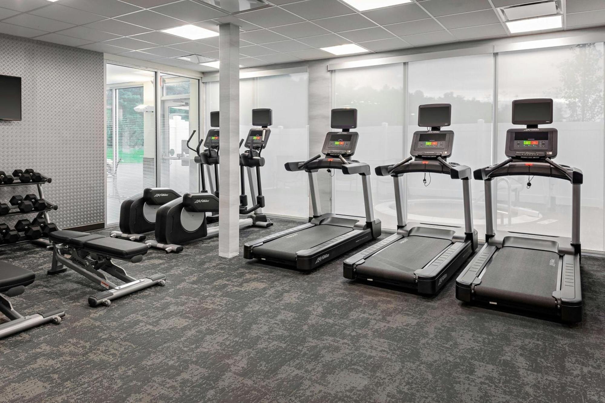 Fairfield Inn & Suites By Marriott Queensbury Glens Falls/Lake George Exteriör bild